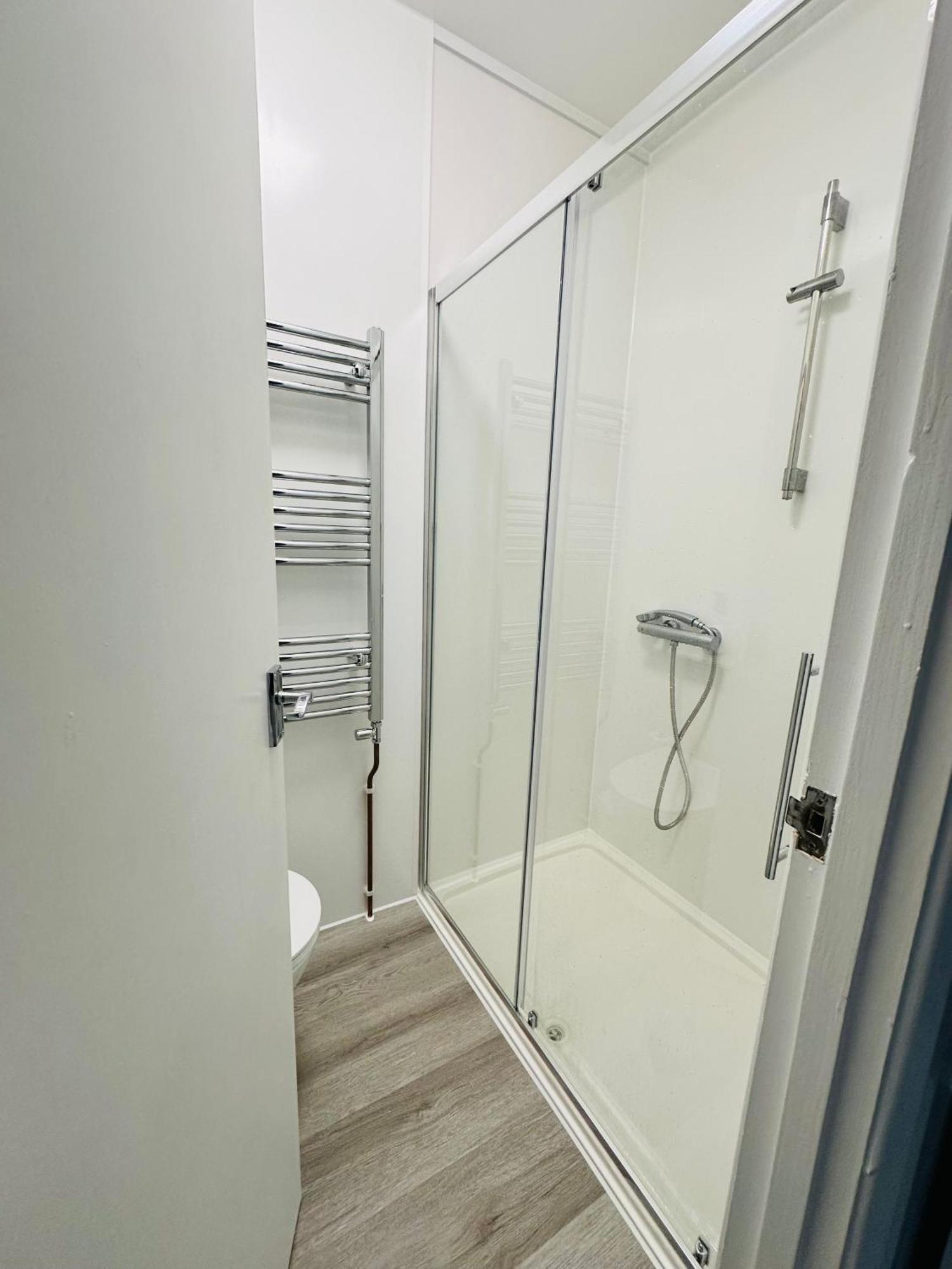 View Flat 2 Barnet